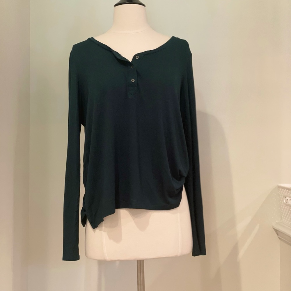 American Eagle Soft & Sexy Dark Green Long Sleeve